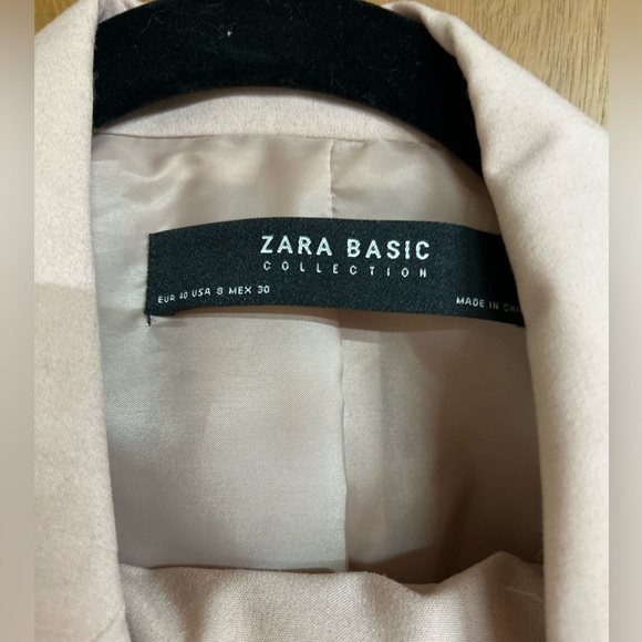 ZARA pale pink suit - Picture 2 of 4